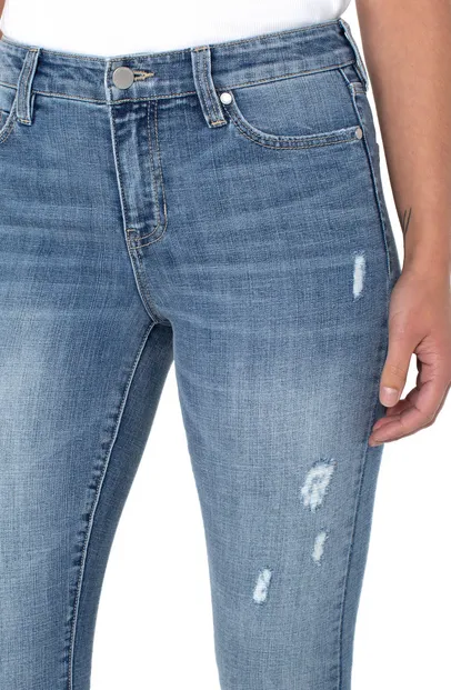 Abby Reynolds MR Crop Skinny 28"