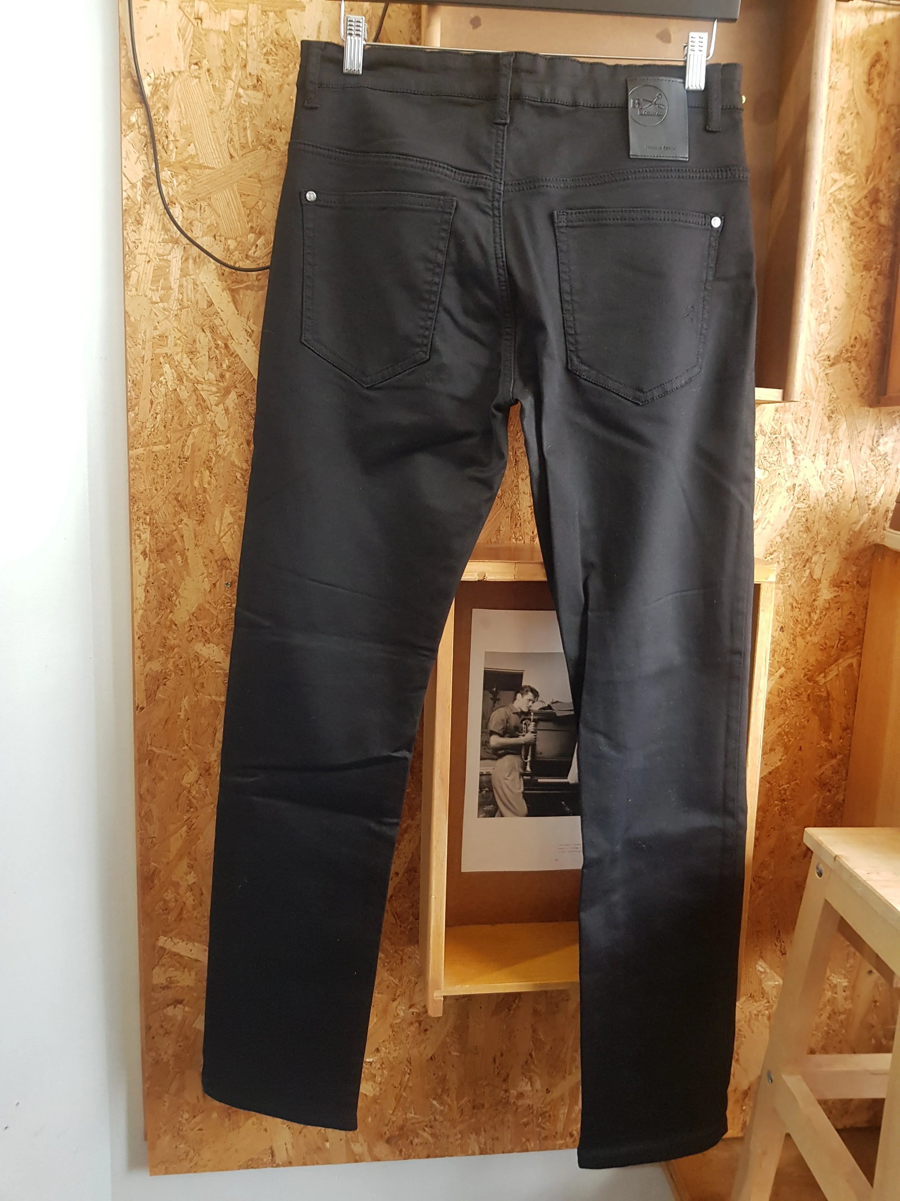 BT100 Denim - Black Stretch