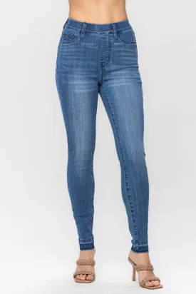Judy Blue Pull On Skinny Jean