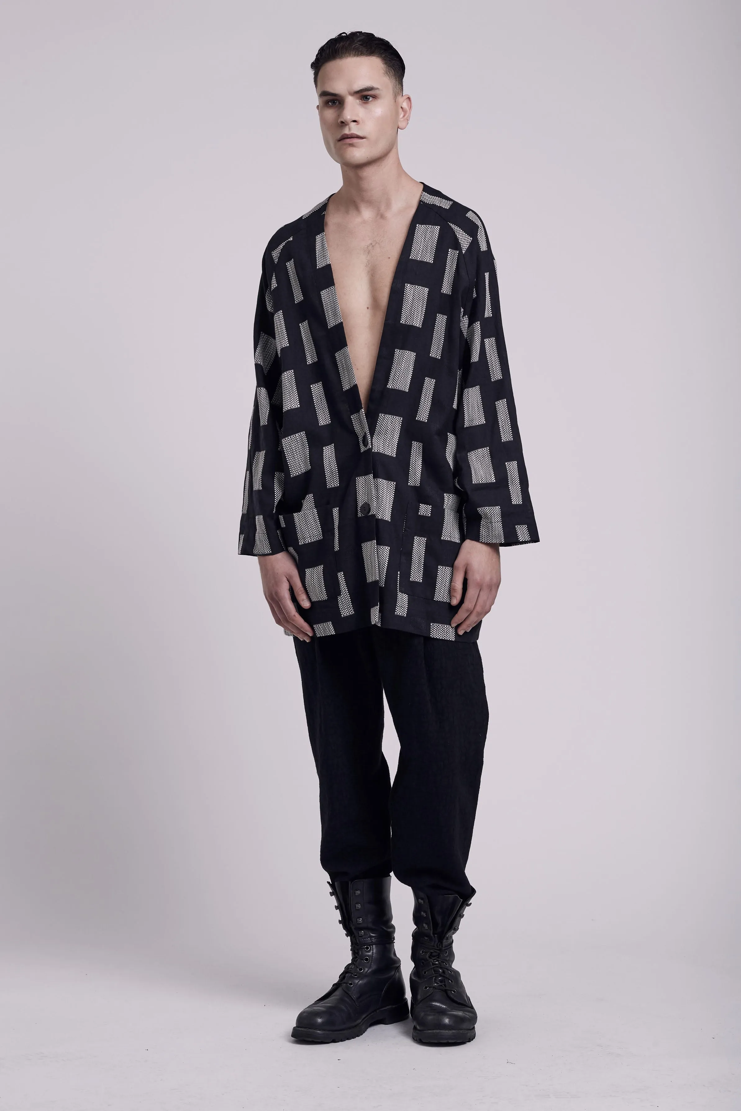 Kobo Jacket - Graphic B&W