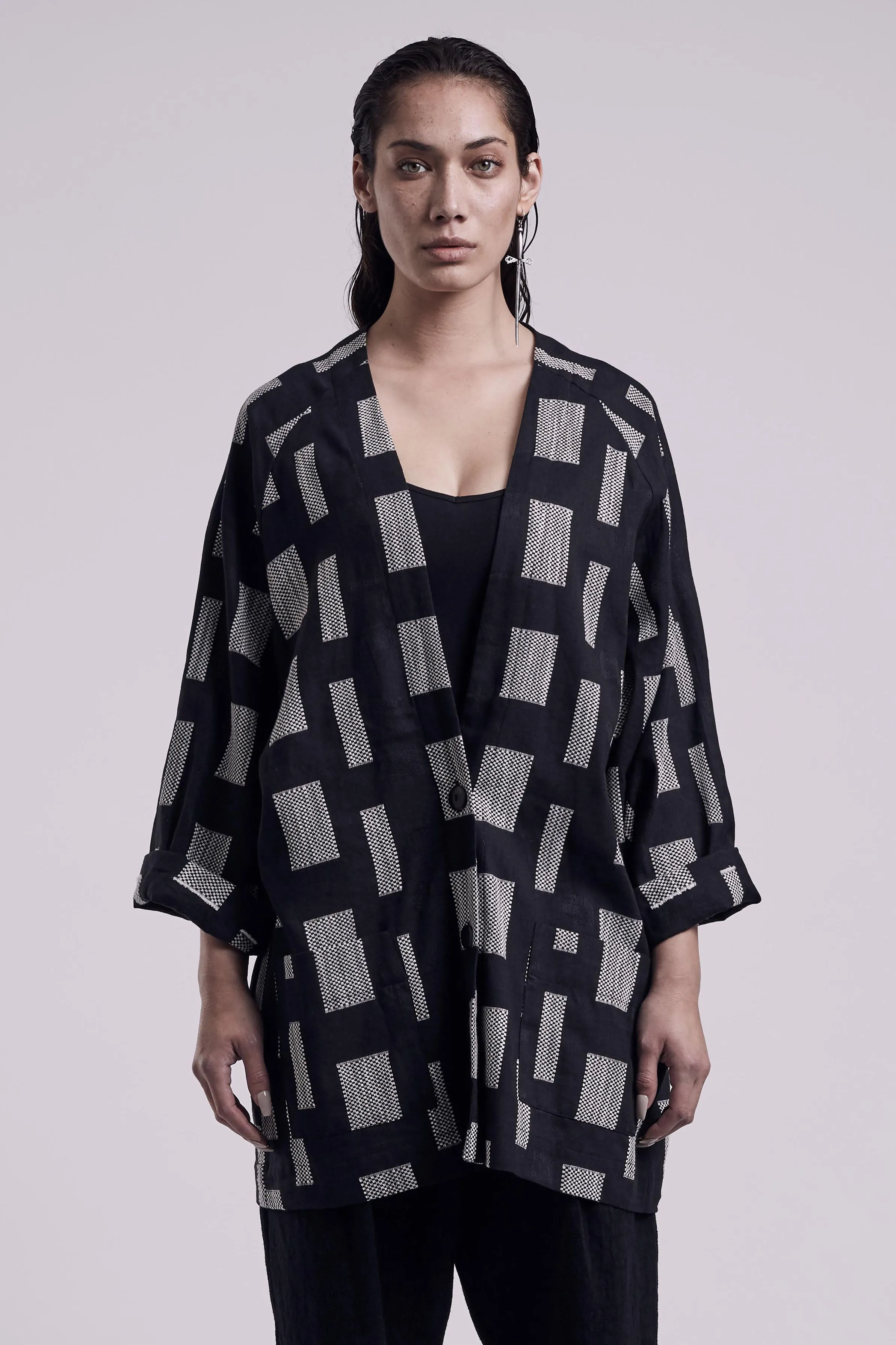 Kobo Jacket - Graphic B&W