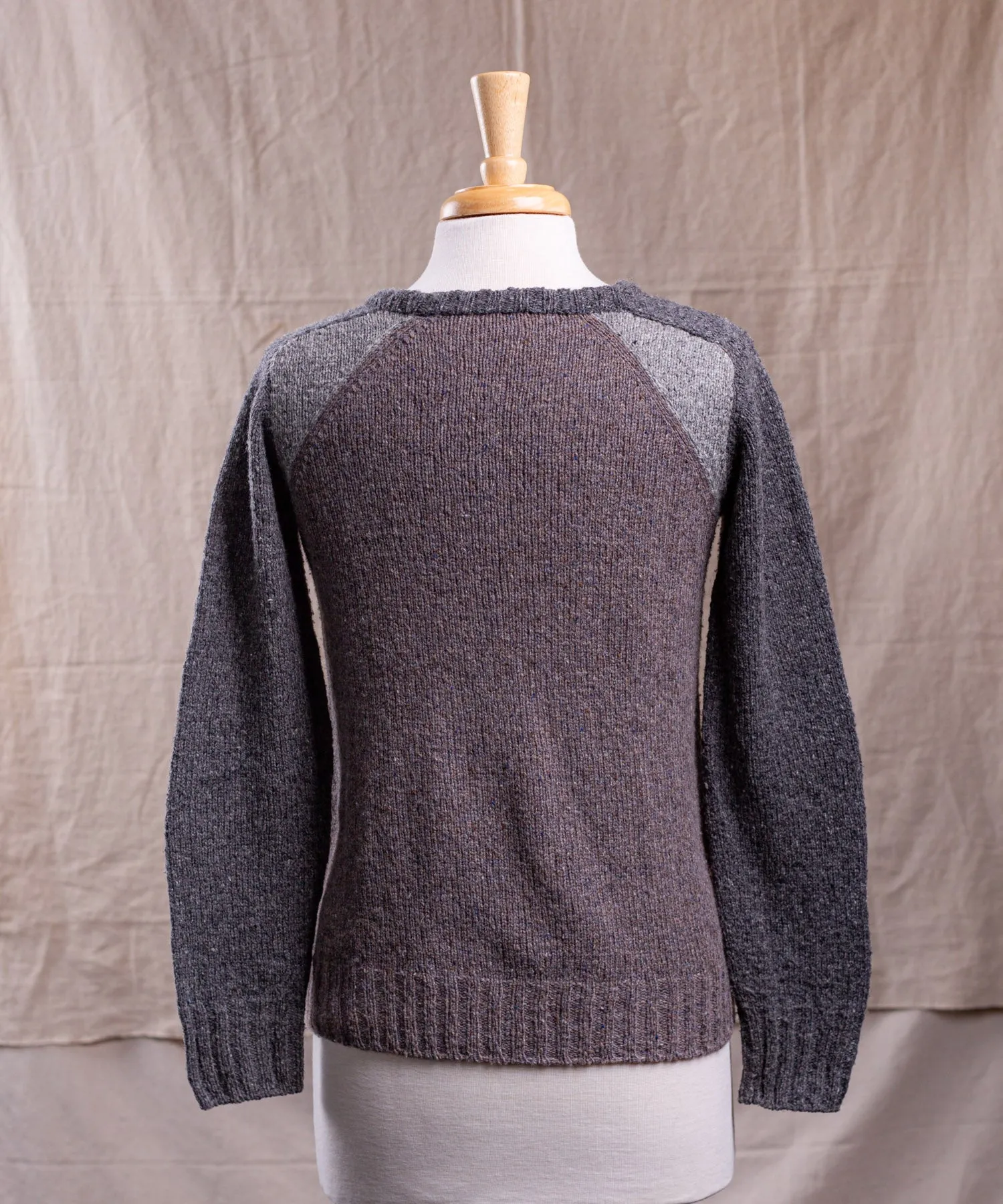 League Pullover | Design Sample