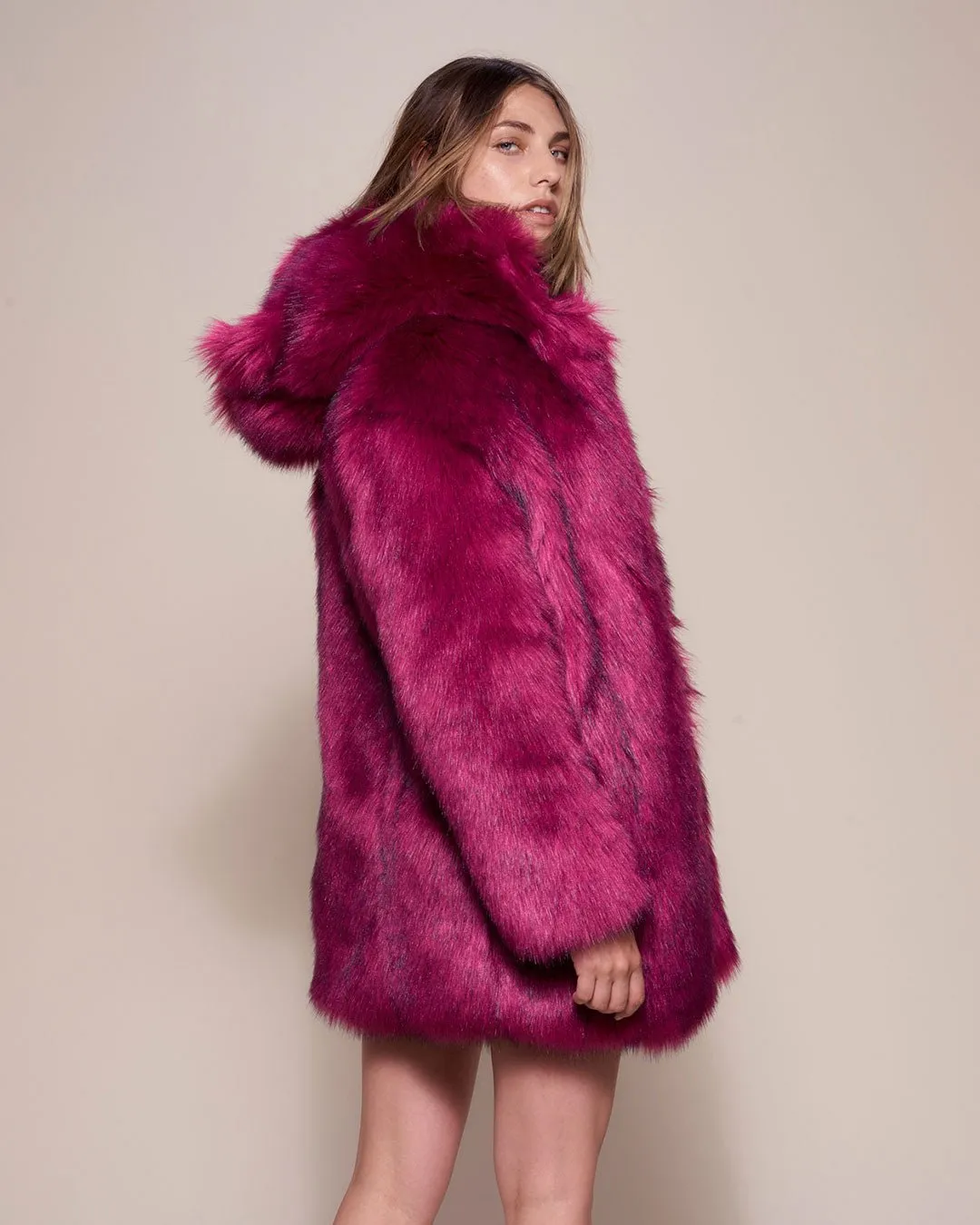 Love Wolf Luxe Classic Faux Fur Coat | Women's