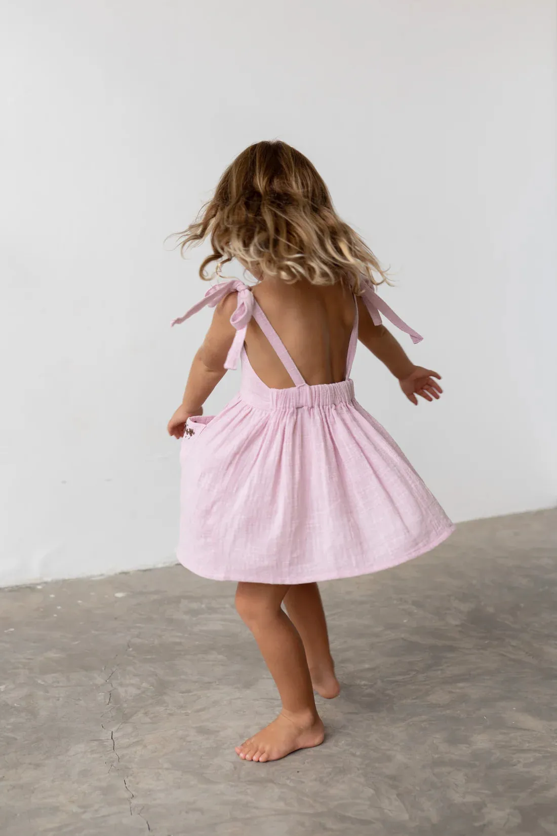 Luna Pinafore // Sweet Pea