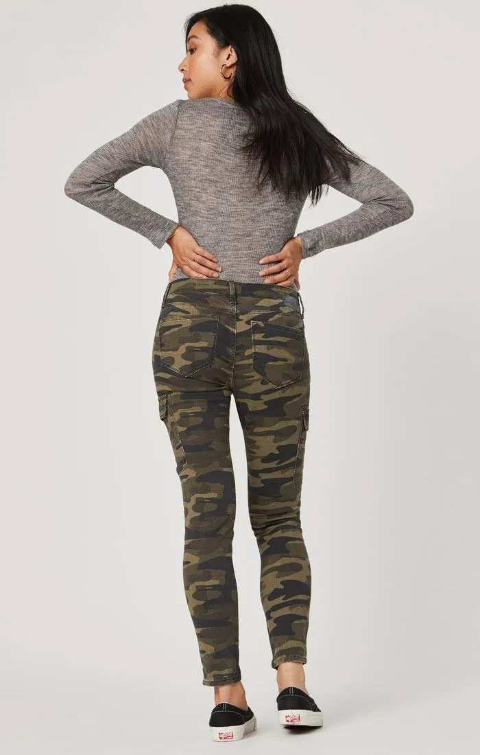 Mavi Women's Juliette Size 26/27 Camouflage Mid Rise Skinny Cargo Pants