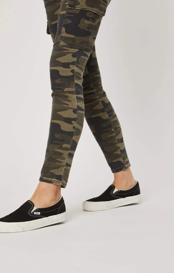 Mavi Women's Juliette Size 26/27 Camouflage Mid Rise Skinny Cargo Pants