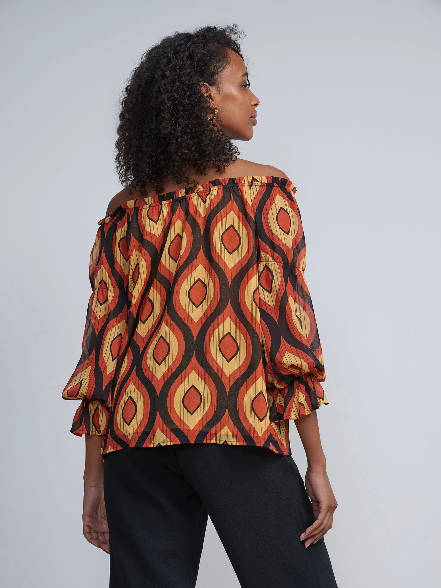 Off-Shoulder Printed Long Sleeves Blouse