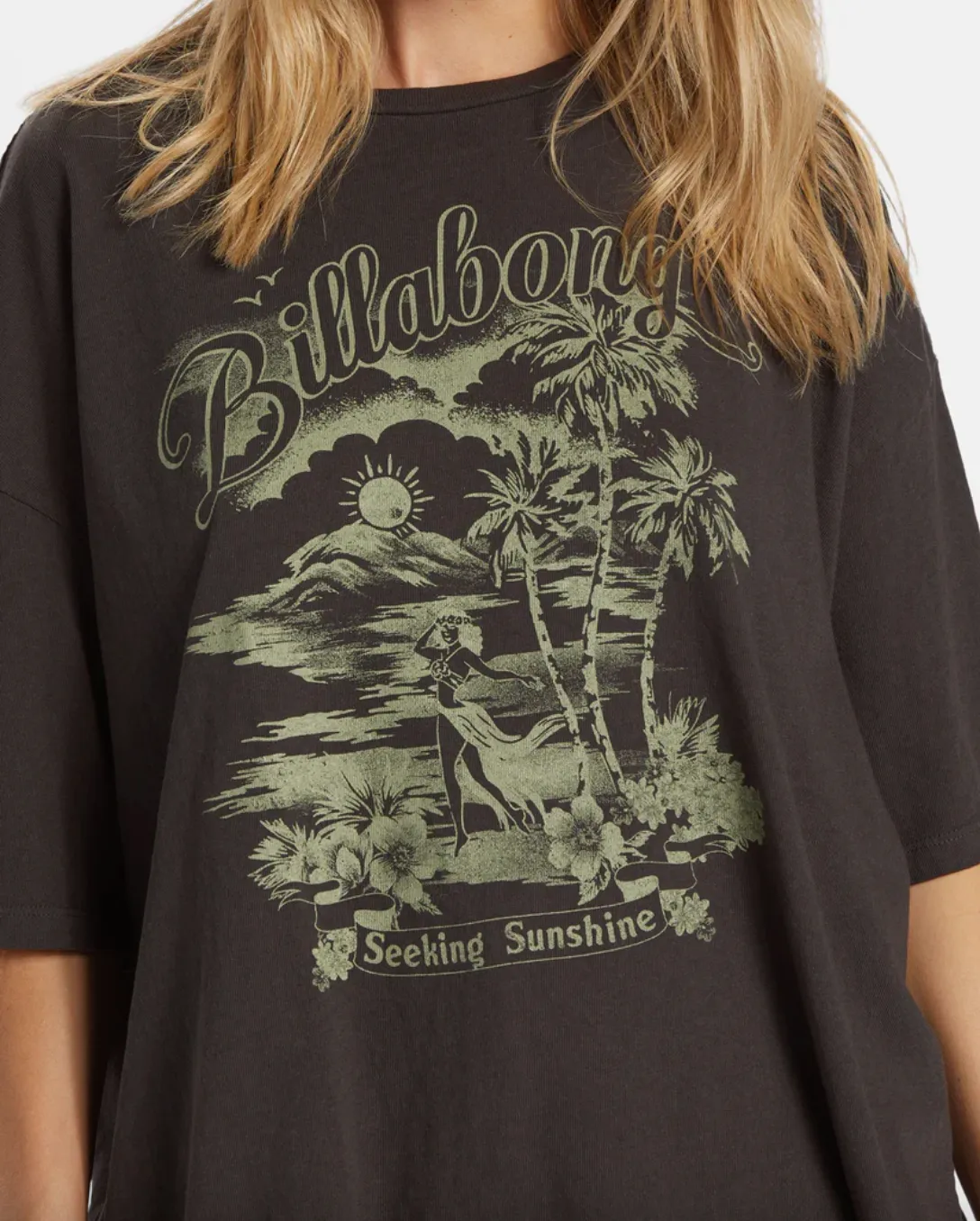 sending love graphic tee