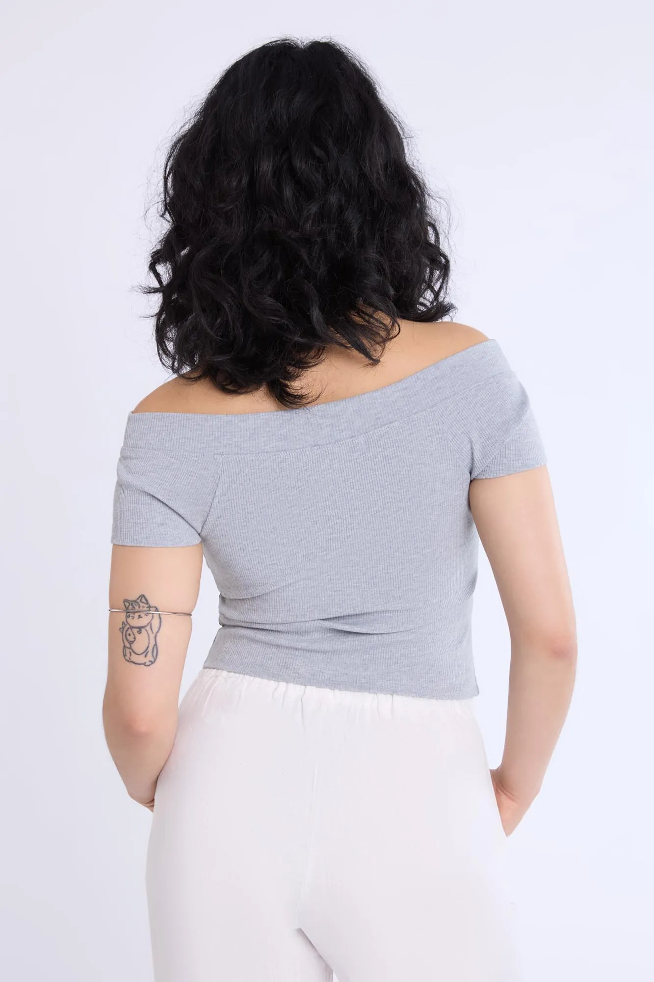 Short Sleeved Off Shoulder Ribbed Knit Top