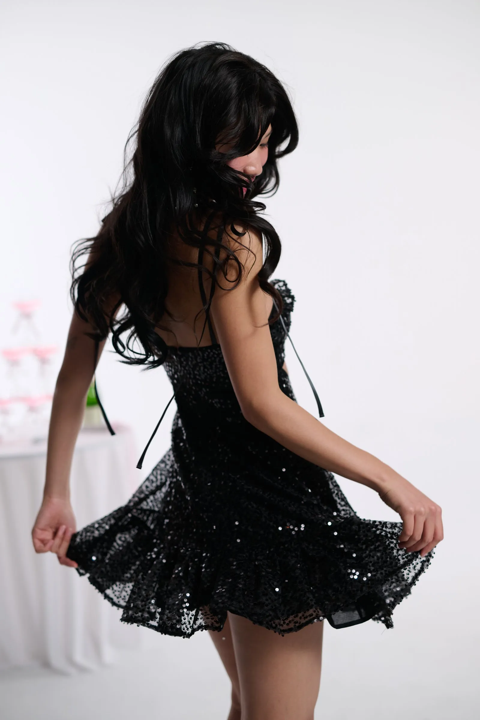 The Onyx Champagne Set
